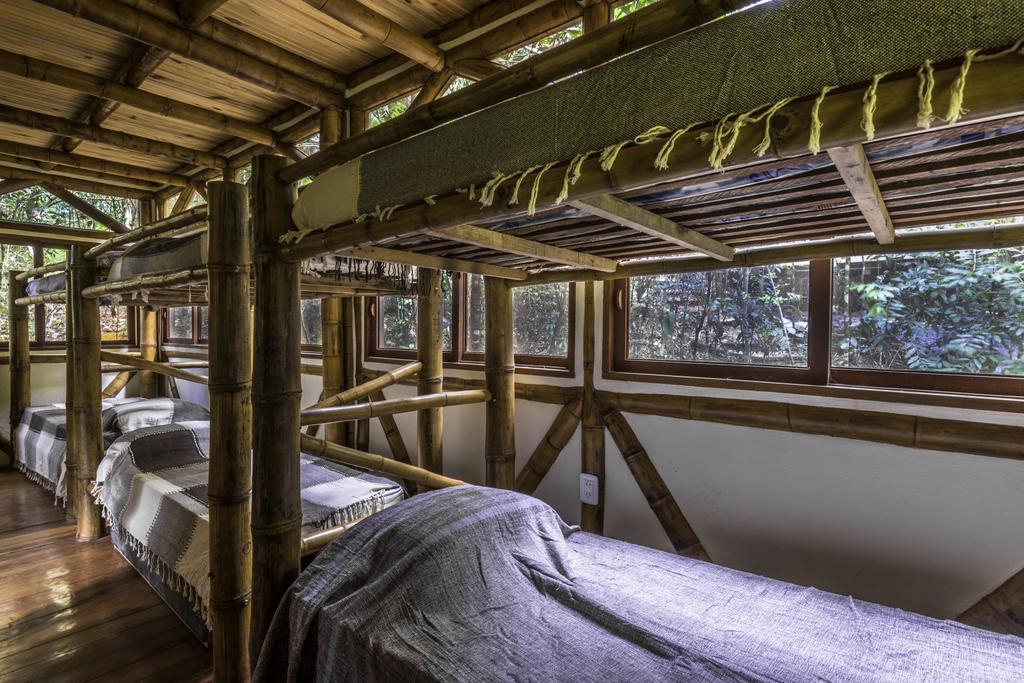 Universo Pol Bamboo Hostel 모로데상파울루 외부 사진