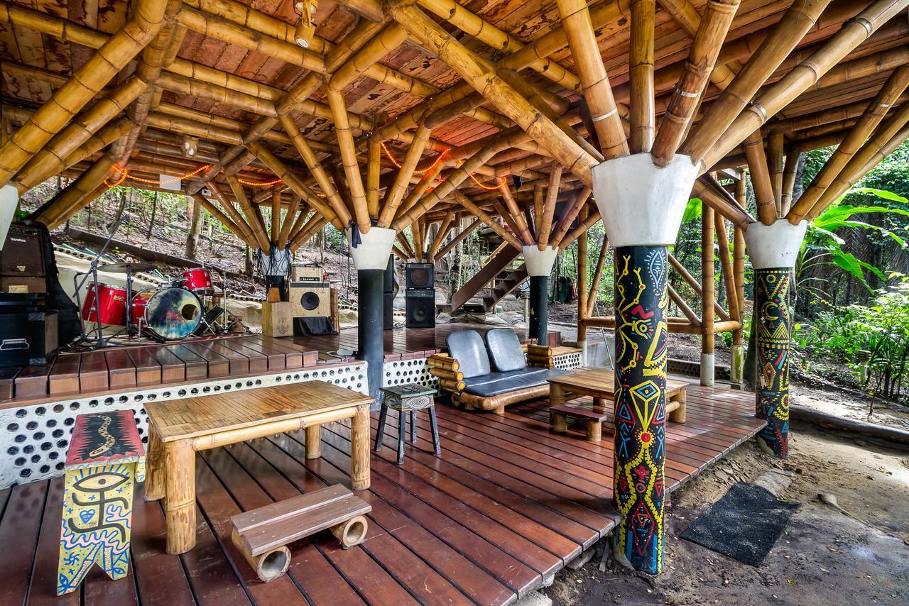 Universo Pol Bamboo Hostel 모로데상파울루 외부 사진