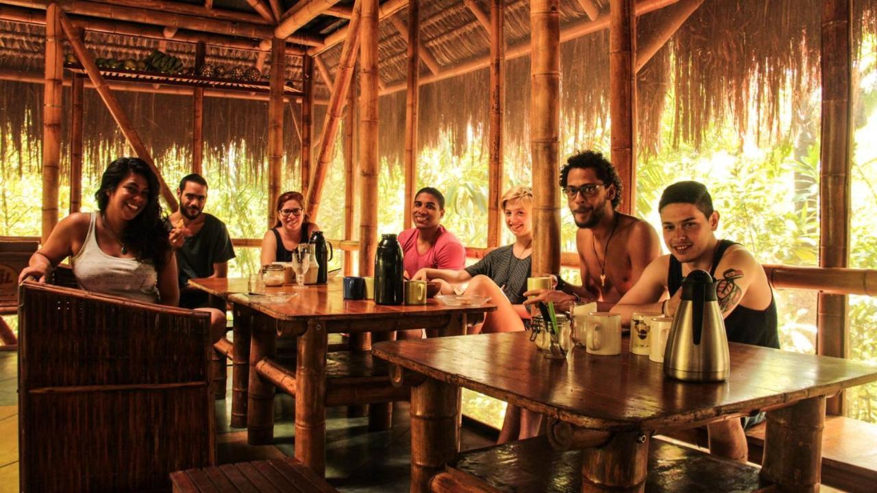 Universo Pol Bamboo Hostel 모로데상파울루 외부 사진