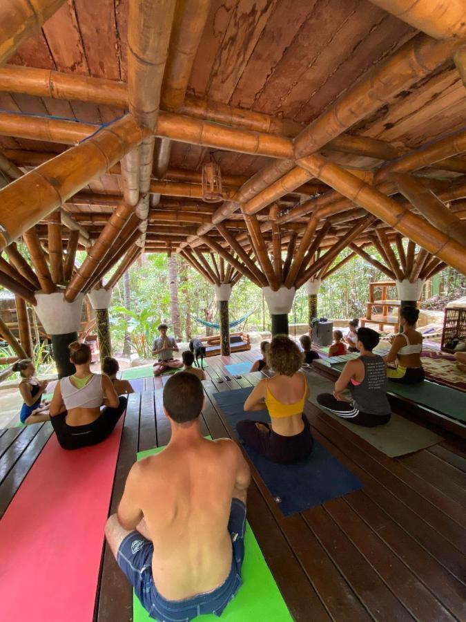 Universo Pol Bamboo Hostel 모로데상파울루 외부 사진